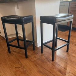 Pair Kitchen Stools in box | bancos para comedor en caja