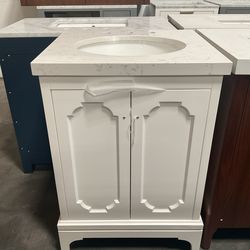 24” White Solid Wood Bathroom Vanity with Quartz Top (V74)