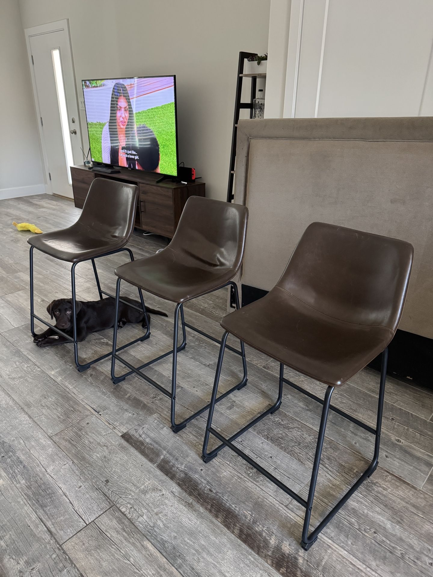 3 Bar Stools