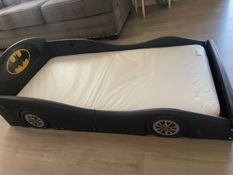 Toddler bed