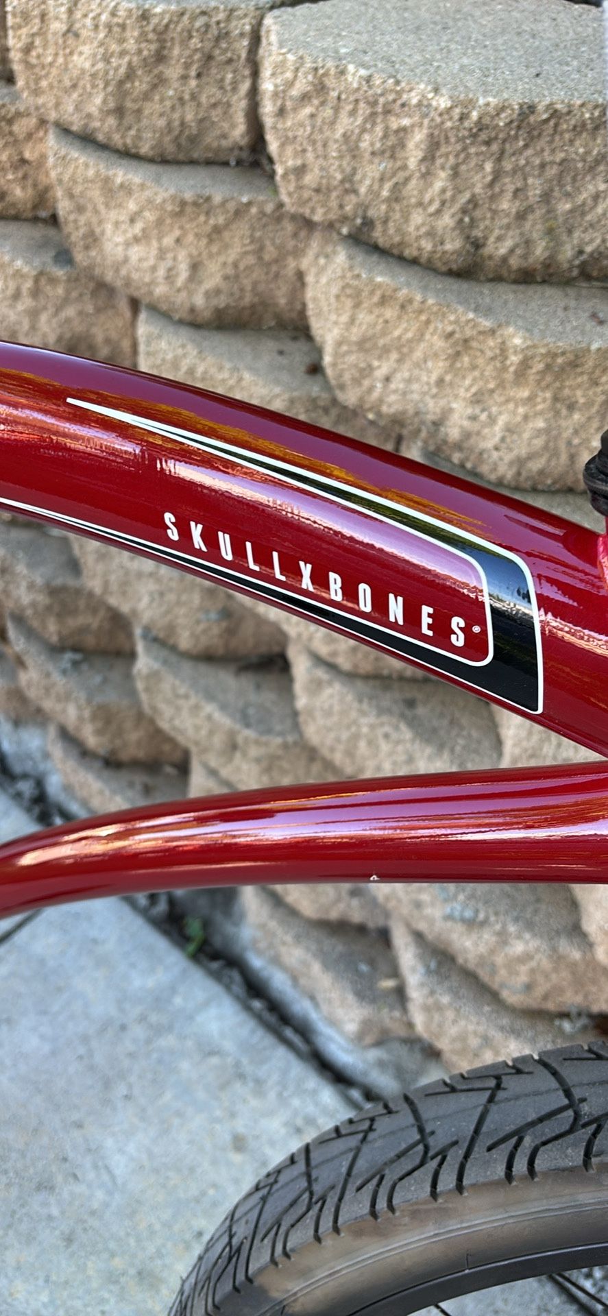 SKULLXBONES NEW CONDITION 26” wheels Ready To Ride 