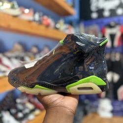 2021 Air Jordan Retro 6 “Electric Green”