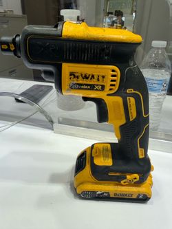 Dewalt screw gun