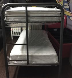 Twin/Twin Bunk Bed with Mattresses