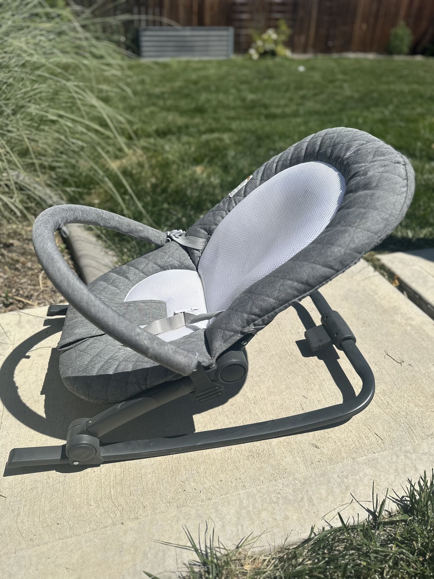 Baby Delight Aura Deluxe | Portable Baby Bouncer for Infants | Baby Rocker