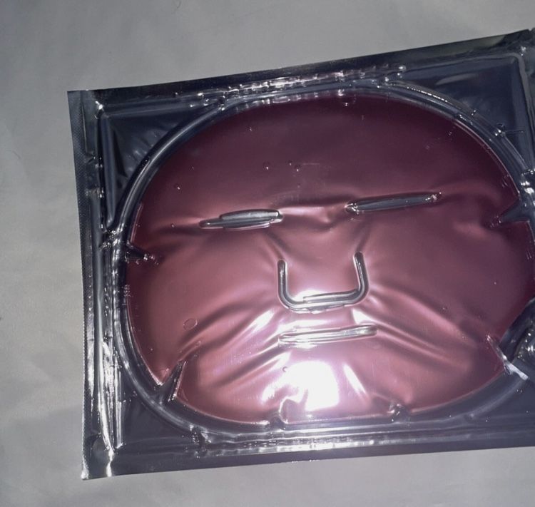 Predire Paris Selling On eBay For $80 With $200