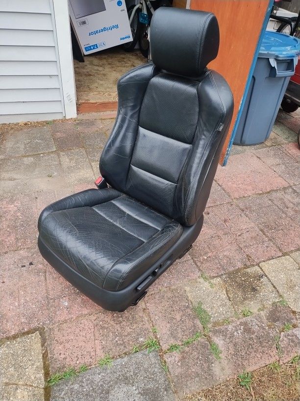 Acura TL Driver Seat 