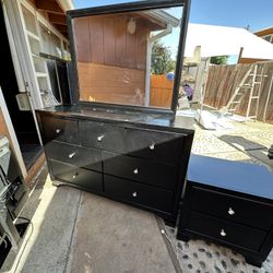 Shelf And Mirror Cabinet Shoot Offers