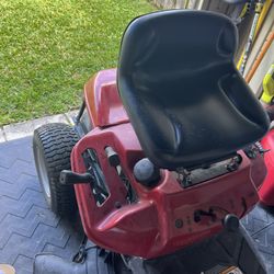 Ride On Toto Lawn Mower 