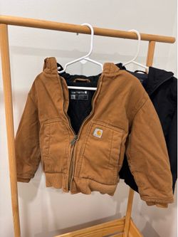 2T boy jackets (Carhartt and children’s place)