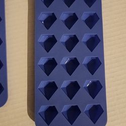 (2) Diamond Shaped Wilton Silicone Molds 