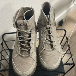 Oakley Boots 