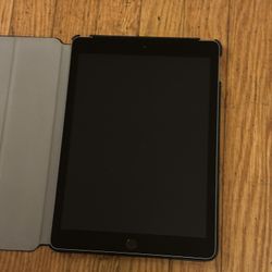 New Apple iPad 5th Generation with Leather Case