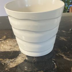 Ceramic Pot Size 8”