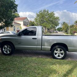 Dodge Ram 1500 - Silver 2007 - Runs Strong. 110000 Miles 
