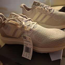 Adidas Ultradream DNA Beige Mens 10.5 Brand New In Box.