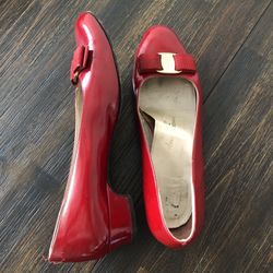 Salvatore Ferragamo Women's Vara 30mm Pump Heels Red Patent Leather Size 8.5 B. Condition is "Pre-owned". Shipped with USPS Priority Mail. These are