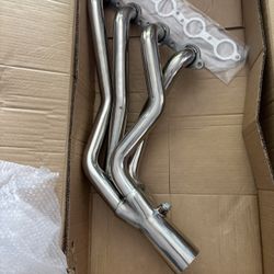 02 Chevy 5.3 L  Headers Set Up