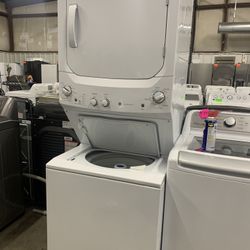 COMBO WASHER AND DRYER 