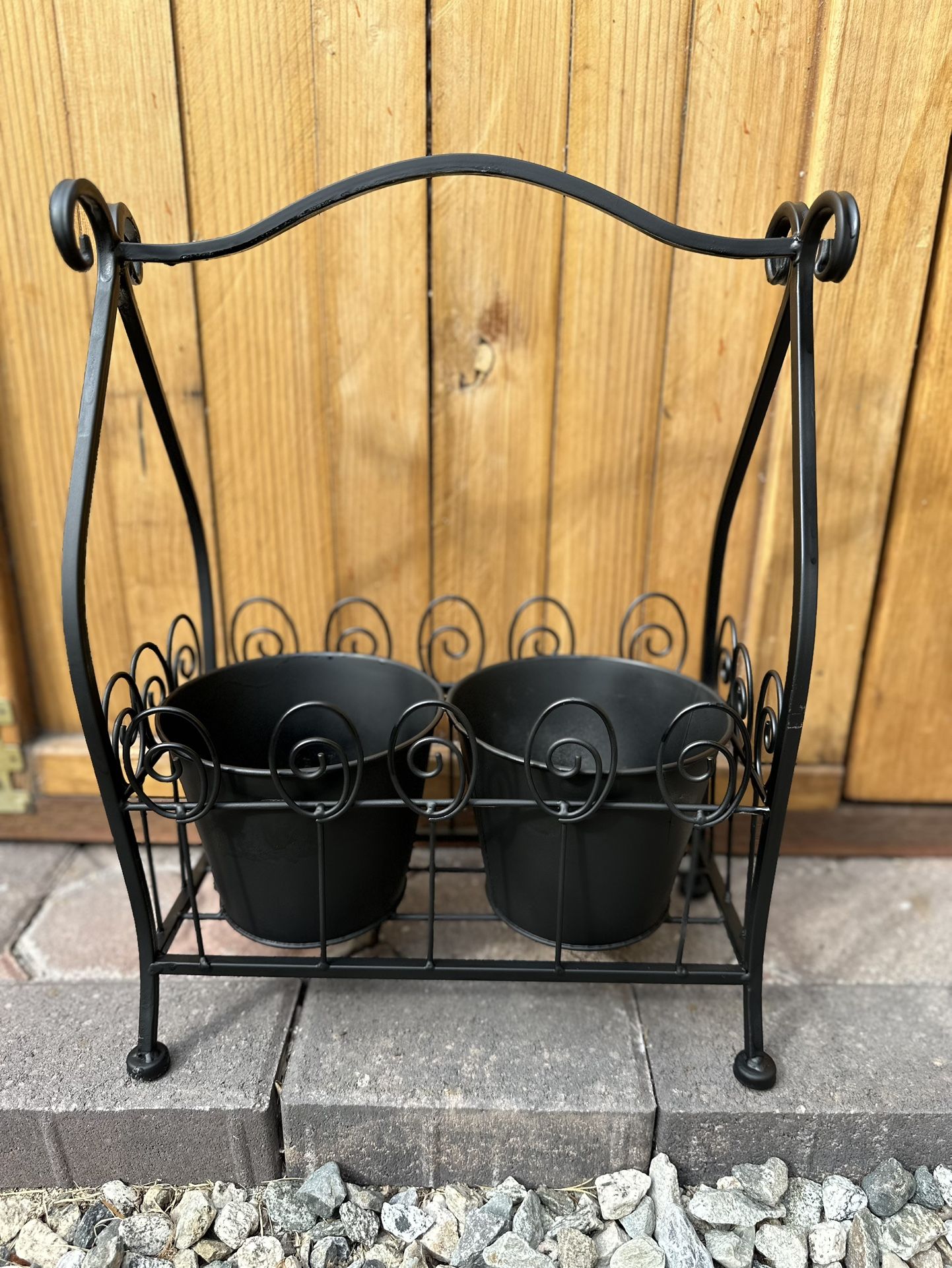 Metal Plant holder