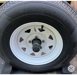 ST 215/75R14 Tire with Rim