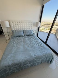 Queen White Leather Luxury Bed for Sale
