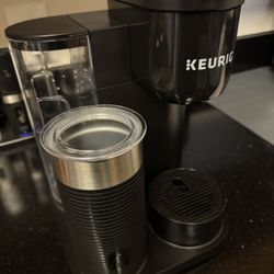 Keurig machine with Built-In Milk Frother