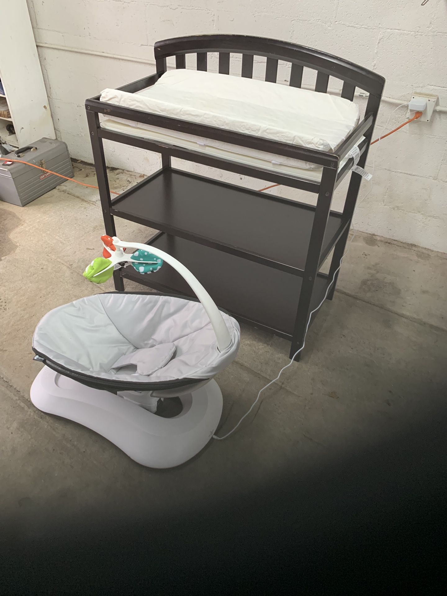 Changing Table n 4Moms Infant Swing
