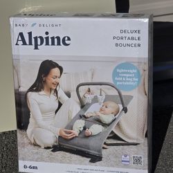 Baby Delight Alpine Deluxe Portable Baby Bouncer, for Infants 0-6 Months, Charcoal Tweed