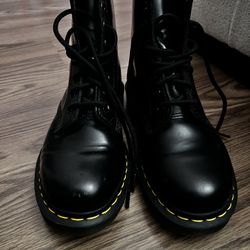 Doc Martin Boots
