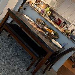 Table + 4 Seat+ Bench 