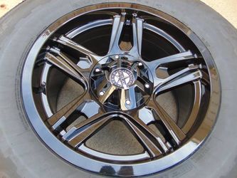 17X8.5 Gloss Black Rims 265 70 17 Mastercraft AP Tires 6X5.5 -10MM Offset