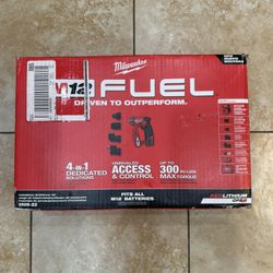 Milwaukee Installation Drill/Driver Kit , 4-N-1 Dedicated Solutions