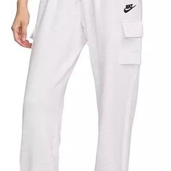Nike Sportswear Club Fleece Women's Mid-Rise Oversized Cargo Sweatpants - White