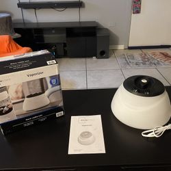 Mainstays Black And White Humidifier 
