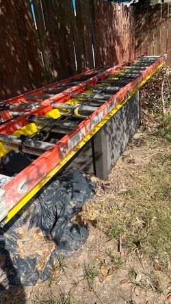 28’ Werner extension ladder