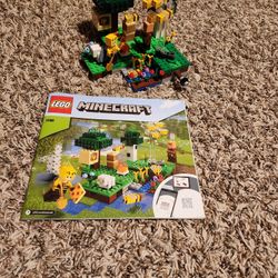 Lego Minecraft Set 21165