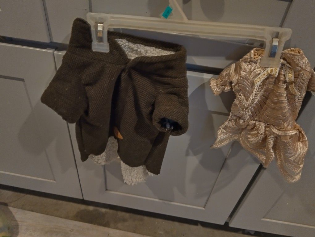 Dog Clothes 
