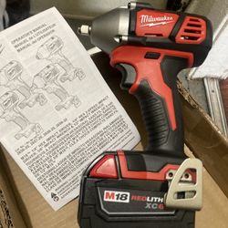 M18 Milwaukee Impact Wrench 3/8 Inch And Battery 6 Ah
