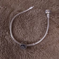 Pandora 925 Silver Braslelet 