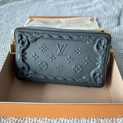 Extremely Limited Louis Vuitton Soft Trunk Wearable Wallet