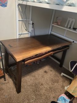 Desk Table