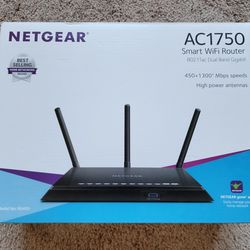 Netgear Nighthawk AC1750 Smart Wifi Gigabit Router (Like New)