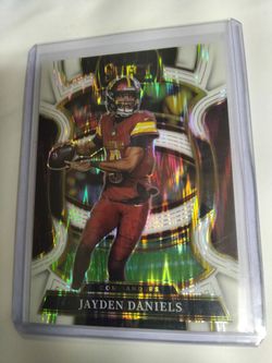 2025 SELECT JAYDEN DANIELS  (R) /799