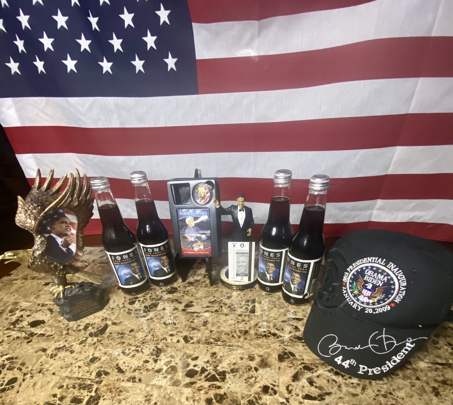 Obama Rare Collection With Eagle Statue