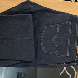 501 Levi Jeans Size 44 Waist 30 Length