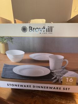 Broyhill Stoneware 16 Piece