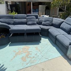 Reclining Sectional 