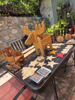 Unpainted holiday craft wood