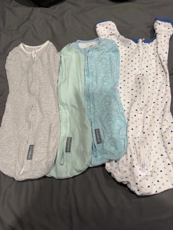 SwaddleMe Baby Swaddle Wraps – Lot of 4